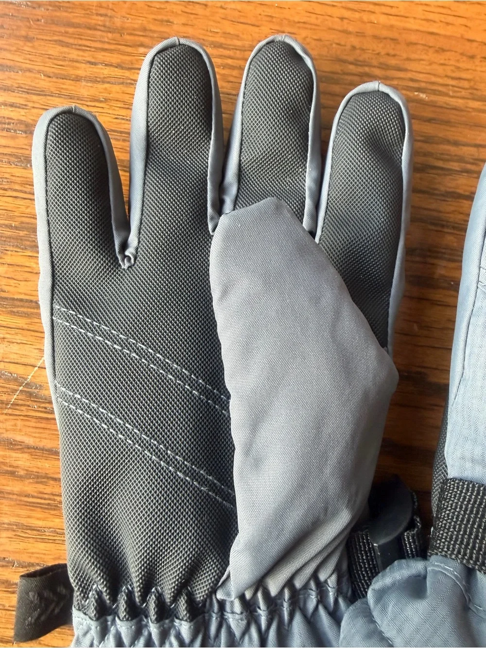 New Insulated Winter Gloves in Slate Gray with Black Accents